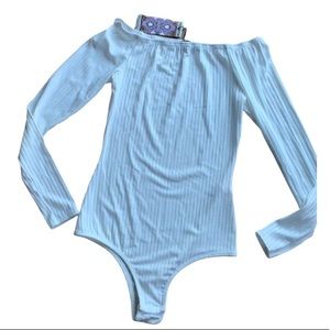 Boohoo NWT Off Shoulder Bodysuit